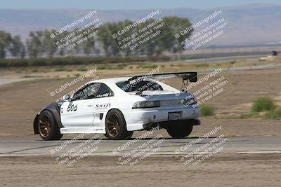 media/Oct-04-2025-OnGrid (Sat) [[44bd565ffa]]/Red Group/Grapevine/